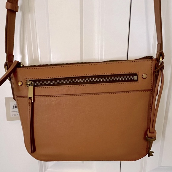 NWT, Fossil, Leather Farrah Crossbody - Picture 6 of 7